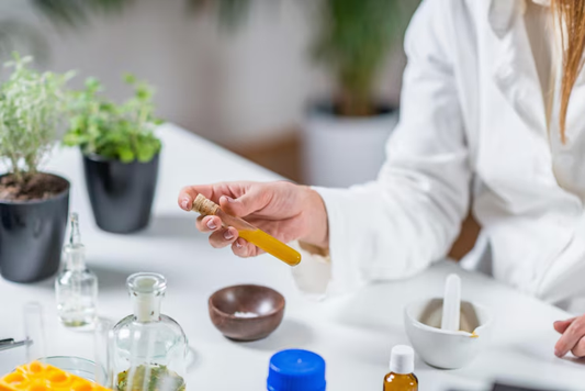 Distinguish the Huge Difference Between Glycol and Glycolic Acid in One Second