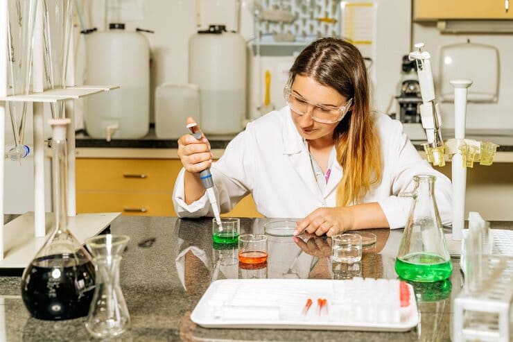 Top 10 Clinically Proven Botanicals for Organic Skincare: From Ashwagandha to Sea Buckthorn