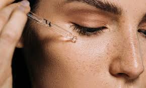 How to treat dry skin around the eyes